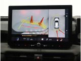 パノラミックビューモニター装備!バックビュー/車両に取り付けたフロント、サイド、バックカメラの映像を合成して画面上に表示させることで、バックするときにはアシストラインし、車庫入れや縦列駐車をサポート。