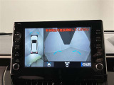 いまや必須装備「ナビゲーション」搭載!知らない場所にスイスイッとドライブ。もう、これなしではハンドルを握れませんね!でも運転中の操作は危険ですのでご注意ですね☆