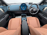 こちらのお車はMINI NEXT鶴ヶ島に展示中です。☆お問合せをお待ちしてます!