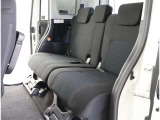 ゆとりある広々とした車内空間は、ドライブを始め買い物やレジャーなど、幅広く活躍します。一人でもみんなとでもお出かけを楽しみましょう!