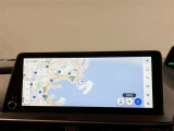 いまや必須装備「ナビゲーション」搭載!知らない場所にスイスイッとドライブ。もう、これなしではハンドルを握れませんね!でも運転中の操作は危険ですのでご注意ですね☆