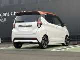 納車前には入念な点検整備をさせていただいております。もちろん、全車走行距離無制限のワイド保証付ですので、購入後安心して乗って頂けます。