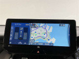 いまや必須装備「ナビゲーション」搭載!知らない場所に、スイスイッとドライブ。なんて便利な機能でしょうか?もう、これなしではハンドルを握れませんね!でも、運転中の操作は危険ですのでご注意ですね♪