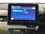 ドライブの必需品。見やすい・使いやすいHonda純正のメモリーナビを搭載しています。