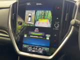 【マルチテレインモニター】車のフロントやサイドのカメラ画像を同時にモニター表示することで、悪路や狭い道を走行時でも周囲の状況確認ができ安心!本格SUVにうれしい装備です♪