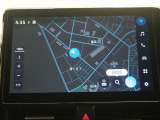 ディスプレイオーディオ(コネクティッドナビ対応)PLUS搭載。T-Connectご契約で2029年3月まで無償で利用できるナビ(期限到来後は有償)と、解約後も利用できる車載ナビが搭載されています。