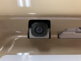 バックカメラを装備!純正ナビなどお付けいただくとご利用いただけます。