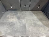 ●トランクルーム:趣味が広がる収容スペース!これだけの広さがあればお買い物やレジャーなどにも最適です!使用感も少なくきれいな状態を維持しております。