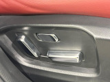 【メモリー機能付きパワーシート】ドライバーごとに設定したシート位置を記憶して、ボタン一つで切り替えできる便利な機能!運転する方が複数名いらっしゃるご家庭におすすめです♪