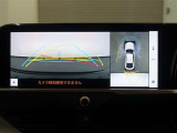 パノラミックビューモニター付きで、車両の周囲を確認することができるので安心できますね♪