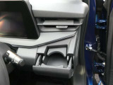 使いやすいドリンクホルダー!