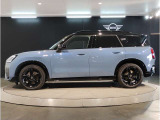 気密性の高いMINIは外観のかわいらしさとは裏腹に、外の雑音を遮り、高級感のある快適なドライブをお楽しみいただけます。