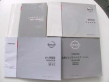 「取扱説明書」「保証書」揃ってます^^お車の操作方法や、トラブル回避方法が記載されているため、意外と役に立ちます。