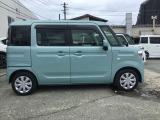 スライドドアで乗り降りも楽チン!