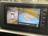 【パノラミックビューモニター】専用のカメラにより、上から見下ろしたような視点で360度クルマの周囲を確認することができます☆死角部分も確認しやすく、狭い場所での切り返しや駐車もスムーズに行えます。
