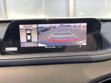 【360&deg;ビューモニター】専用のカメラにより、上から見下ろしたような視点で360度クルマの周囲を確認することができます☆死角部分も確認しやすく、狭い場所での切り返しや駐車もスムーズに行えます。