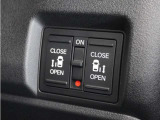 ◆両側電動スライドドア◆狭い駐車場でも乗り降りが楽々♪お子様が隣の車にドアを当ててしまう心配もございません!小さなお子様連れの方もこれで安心。