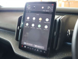 Androidを搭載しており、Playストアからアプリを追加できます 好みのナビゲーションアプリをインストールするなど自由度があります