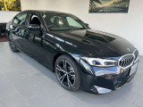 【展示場について】九州エリア最大級の展示場常時30台以上のBMWを展示しております。入庫する予定車両やNET掲載が間に合っていない車両も御座いますので是非一度お問い合わせ下さい。