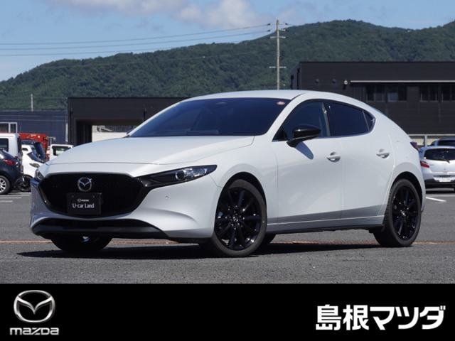 マツダ MAZDA3ファストバック 