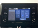 ブルートゥースに接続することにより、スマホに入ったお気に入りの音楽を車内で楽しむことができます♪あると本当に便利な機能になっています!