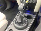 ●シフトノブの使用感も少なく、良好な状態です。