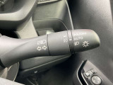 トンネル進入時や暗くなれば自動点灯するオートライトです。