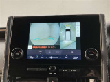 いまや必須装備「ナビゲーション」搭載!知らない場所に、スイスイッとドライブ。なんて便利な機能でしょうか?もう、これなしではハンドルを握れませんね!でも、運転中の操作は危険ですのでご注意ですね♪