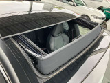 8シリーズグランクーペ 840i フローズン ブラック エディション 