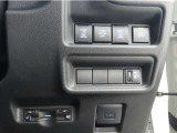両側電動のスライドドアで楽々スムース!運転席からも開閉の操作もできます♪キーのスイッチひとつで自動開閉できる便利な機能もついてます♪