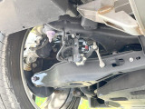 お車を安心してお乗りいただく為には、足回りの定期点検が欠かせません。サービスサポート(有償保証)では無料点検もご提供しており、安心のカーライフをお過ごしいただけるサポート体制が整っています。