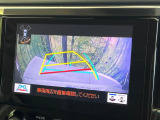 【バックカメラ】駐車時に後方がリアルタイム映像で確認できます。大型商業施設や立体駐車場での駐車時や、夜間のバック時に大活躍!運転スキルに関わらず、今や必須となった装備のひとつです!