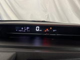 今お乗りのお車の価値が気になる方は、お気軽にお声がけください。査定士の資格を持ったスタッフが、丁寧に査定いたします