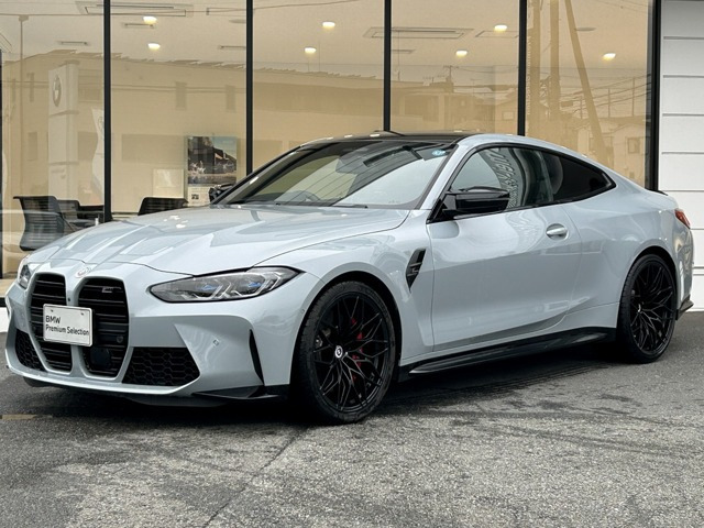 M4クーペ  コンペティション M xドライブ 4WD