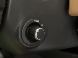 ◆電動調整ハンドル シートメモリー機能と連動し乗車時、降車時に乗り降りしやすいように自動でハンドルが上下します。