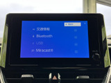 スマートフォンとの連携機能も充実。お気に入りの音楽や、便利なアプリを車内でお楽しみいただけます。
