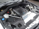 BMWを熟知したメカニックによる100項目の点検・整備を行います。不具合箇所、交換時期に達している部品に関しましては、全て当社負担で交換してからのご納車となります。