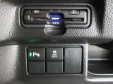 パーキングセンサーを装備しています。 今や標準装備になりつつあるETC車載器も装着されております。料金所を通過するときも楽々です。