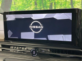 【メーカー純正ナビ】インテリアに溶け込むスタイリッシュな「専用設計」メーカーナビを装備♪視認性や操作性など基本性能にも優れ、より上質なカーライフをお楽しみいただけます。