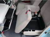 自社工場でバッチリ納車前整備を実施してからのお引渡し致します。