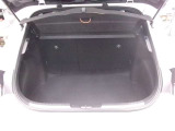 トヨタ高品質中古車洗浄「まるまるクリン」施行済♪室内の汚れもニオイも、くまなく洗浄・除菌・消臭!ボディやタイヤ、エンジンルームも、すみずみまで美しく仕上げます♪