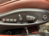 運転手が代わってもボタン一つで設定ポジションに。常にご自身のドライブ設定が整います。