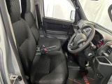 新車から中古車まで取り扱っております