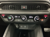 フロント両席にはシートヒーターが付いています!寒い日に便利な装備ですね。