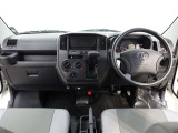 走りにこだわりながら収納力も持ち合わせたお車です。荷物を載せて軽快なドライブを楽しめますよ♪