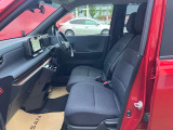 ご納車前にスタッフが入念に清掃し気持ちよく乗り出せるように致します。