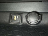 シガーソケット用の充電器が使用可能です!