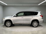 その他にも各種保険、お車の買取(T-UP)、JAF、TSカード、携帯電話などの取扱いをしております。詳しくはスタッフにお尋ねください。