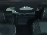 TOYOTA SAFETY SENSEは道路状況、車両状態、天候状態及びドライバーの操作状況などによっては、作動しない場所があります。あくまで運転補助機能です。