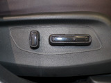 【パワーシート】メモリー機能付きパワーシート装備車です。電動でシートが動きます、高級感がありとても便利な機能です!